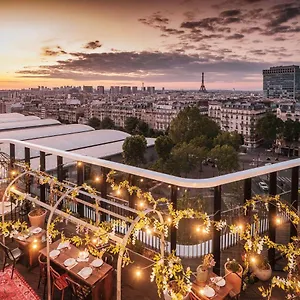 Novotel Porte Versailles Párizs