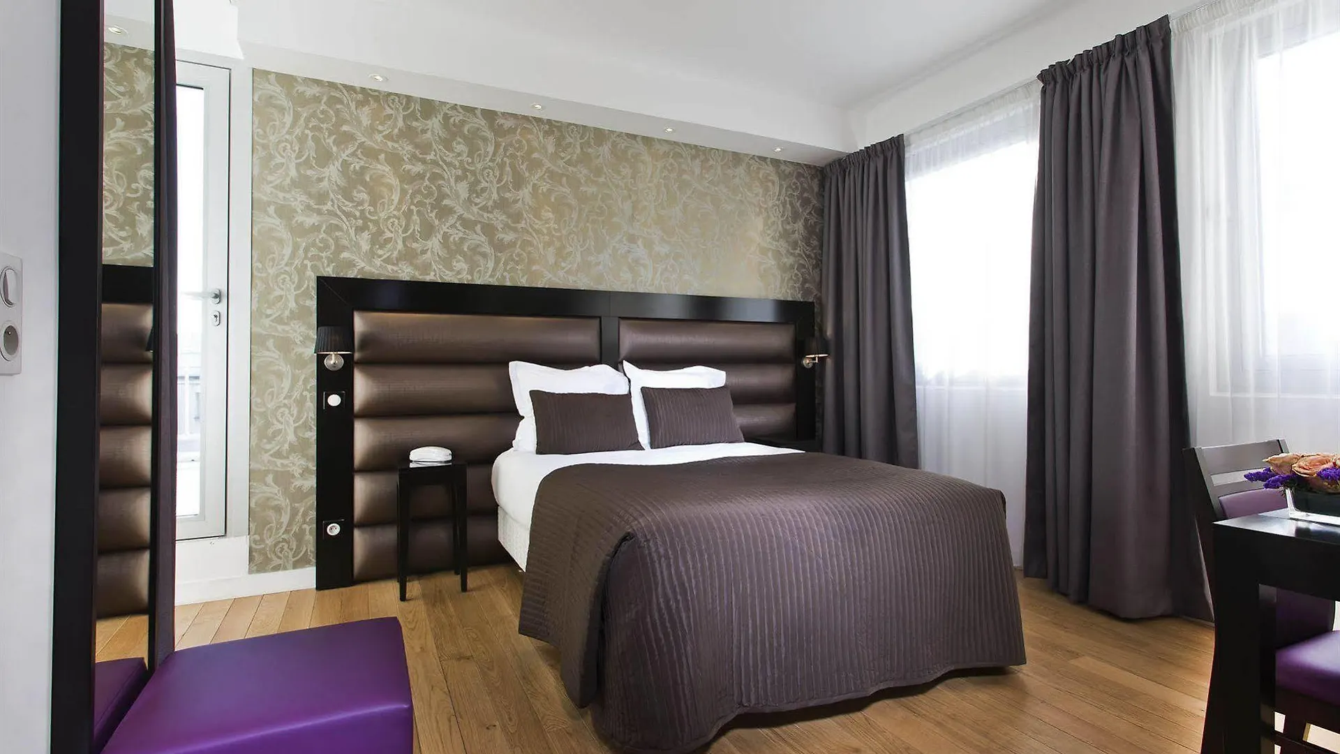 *** Hotel Hôtel Ambre Paris França