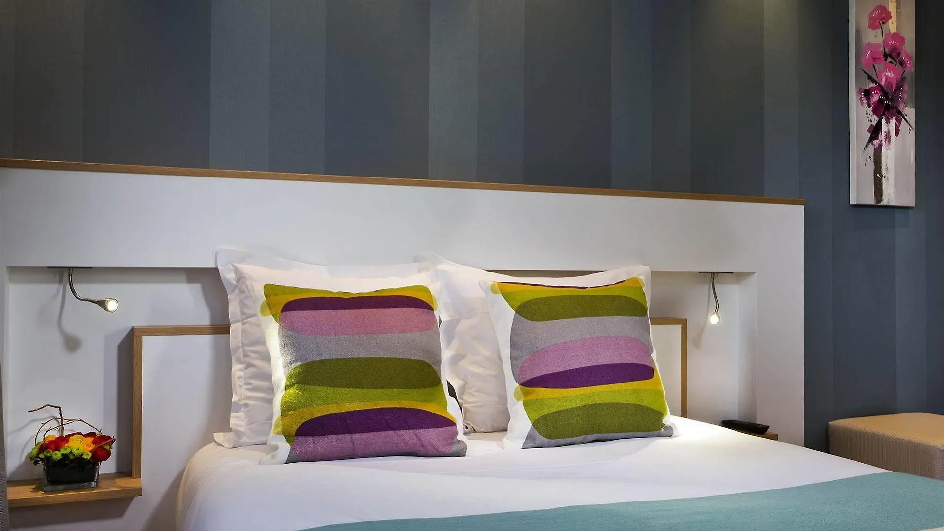 *** Hotel Hôtel Ambre Paris França